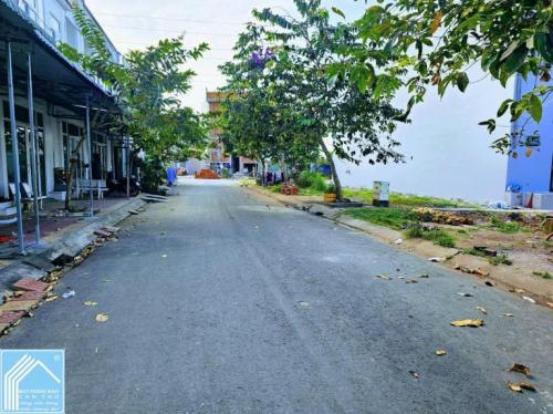 BÁN NỀN ĐẸP KDC PHÚ AN – HƯNG PHÚ, TP. CẦN THƠ+ Đường C4 – gần trục lớn A7, vị trí sáng.