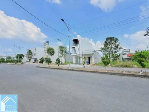 BÁN NỀN ĐẸP TRỤC CHÍNH D1 đường 50m – KDC HỒNG LOAN (KHÔNG VƯỚNG CỐNG, TỤ ĐIỆN) DT 5x17m