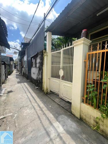 BÁN NỀN DIỆN TÍCH RỘNG, TẶNG NHÀ CẤP 4. HẺM 41 VÕ TRƯỜNG TOẢN. NGAY TRƯỜNG ĐH CÔNG NGHỆ - KỸ THUẬT 