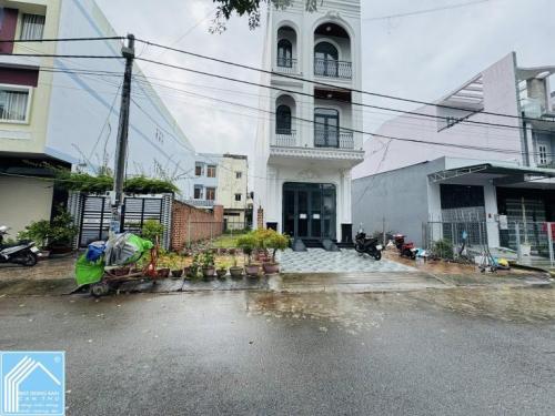 BÁN NỀN ĐƯỜNG PHẠM VĂN NHỜ KDC DIỆU HIỀN.( Vị trí nền block đầu tiên kế Võ Nguyên Giáp )