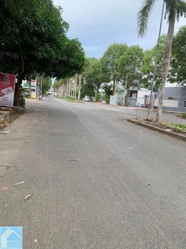 BÁN NỀN ĐƯỜNG PHAN TRỌNG TUỆ KHU DIỆU HIỀN VỪA QUA NGÃ TƯ ĐẦU TIÊN