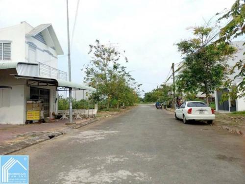 Bán Nền giá tốt 100m2 đường 16 B2 KDC Tân Phú, Phường Hưng Phú, Cần Thơ.