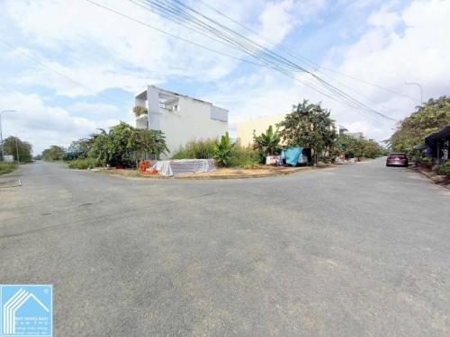 Bán Nền Góc 2 Mặt Tiền đường B3vsB4 KDC Tân Phú, Phường Hưng Phú, TP. Cần Thơ.