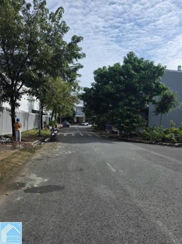 BÁN NỀN GÓC 2 MẶT TIỀN – KDC VĂN HÓA TÂY ĐÔ.Vị trí cực đẹp – ngay góc Đường số 1 & Đường số 8