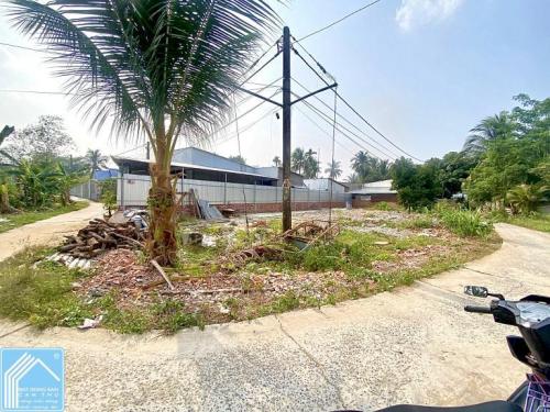 Bán Nền Góc Rạch Xẻo Tre - Cách Lộ Hậu Tân Thạnh Tây 100m, P.Cái Răng