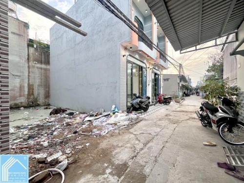 Bán Nền hẻm 11 Nguyễn Văn Linh - Cách Bệnh viện ĐKTW 300m