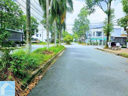 BÁN NỀN LỘ 30m - KDC DIỆU HIỀN CẦN THƠ. LH 0942495498 Phương