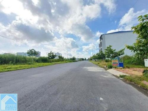 BÁN NỀN MẶT TIỀN 111 ĐƯỜNG A4 TÂN PHÚ