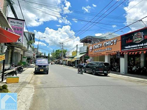 Bán Nền Mặt tiền đường Trần Nam Phú - Cách Nguyễn Văn Cừ 80m - Thông Hồ Bún Xáng, P.Tân An Bán Nền Mặt tiền đường Trần Nam Phú - Cách Nguyễn Văn Cừ 80m - Thông Hồ Bún Xáng, P.Tân An