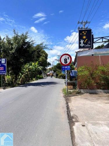 BÁN NỀN RẠCH KHOÁN CHÂU BÙI HỮU NGHĨA . GẦN TRƯỜNG GẦN CHỢ