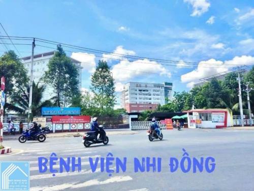 BÁN NỀN THỔ CƯ ĐỐI DIỆN BV NHI ĐỒNG MỚI - RẠCH NGÃ BÁT - ĐƯỜNG VƯỜN MẬN