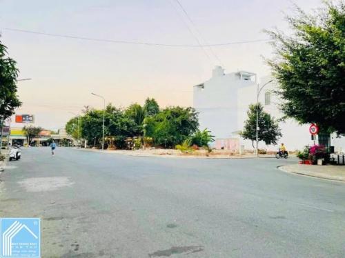 BÁN NỀN VỊ TRÍ ĐẸP GÓC 2 MẶT TIỀN KDC VĂN HOÁ TÂY ĐÔ 