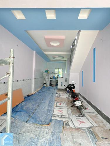 BÁN NHÀ 1 TRỆT 1 LẦU GẦN CHỢ BÀ BỘ VÀ ĐẠI HỌC Y DƯỢC CẦN THƠ TẦM 700M 