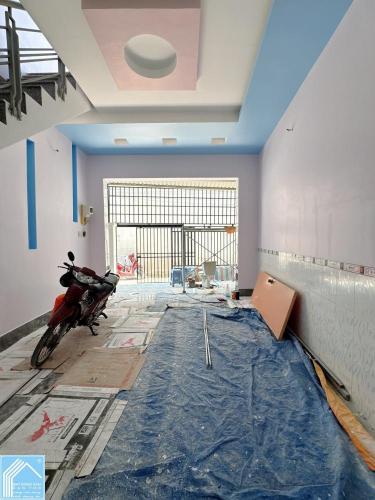 BÁN NHÀ 1 TRỆT 1 LẦU GẦN CHỢ BÀ BỘ VÀ ĐẠI HỌC Y DƯỢC CẦN THƠ TẦM 700M 