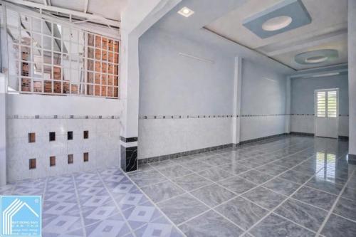 BÁN NHÀ 1 TRỆT 1 LẦU GẦN CHỢ BÀ BỘ VÀ ĐẠI HỌC Y DƯỢC CẦN THƠ TẦM 700M 