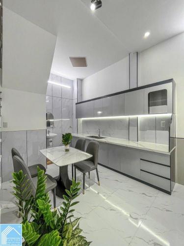 Bán nhà 1 trệt 1 lầu kdc Thới Nhựt 1