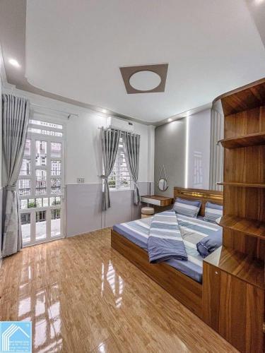 Bán nhà 1 trệt 1 lầu kdc Thới Nhựt 1