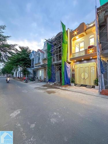 Bán nhà 1 trệt 1 lầu khu dân cư Tiểu dự án Nhi Đồng 