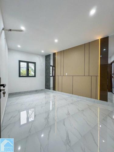 BÁN NHÀ 1 TRỆT 1 LẦU LỮNG 3 PHÒNG NGỦ - HẺM 151 ĐƯỜNG HOÀNG VĂN THỤ. GIÁ 2,950TY 