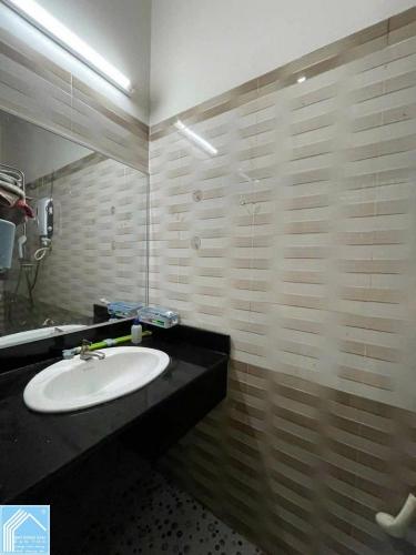  BÁN NHÀ 1 TRỆT 1 LỬNG – GẦN CHỢ BÀ BỘ & ĐẠI HỌC Y DƯỢC CẦN THƠ 