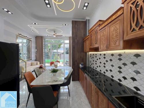 Bán Nhà 1 Trệt 2 Lầu Cách Trục chính Liên tổ 12-20 đường Nguyễn Văn Cừ 30m, P.Tân An