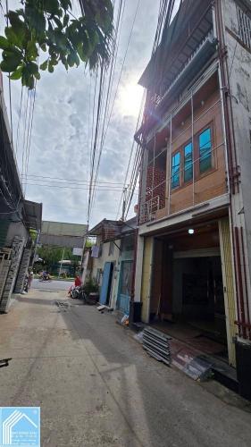 Bán Nhà 1 Trệt 2 Lầu đầu hẻm 558 đường 30/4 - Đối diện trường Cao đẳng cần thơ