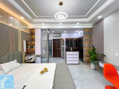Bán Nhà 1 Trệt 2 Lầu Đường D13 - KDC Hồng Loan Cần Thơ