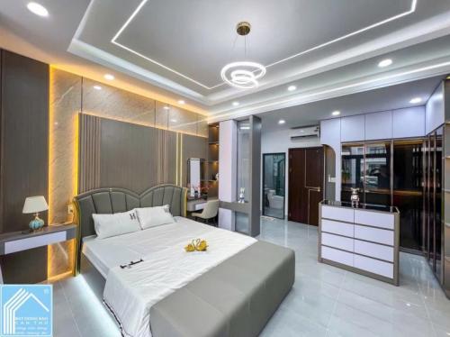 Bán Nhà 1 Trệt 2 Lầu Đường D13 - KDC Hồng Loan Cần Thơ