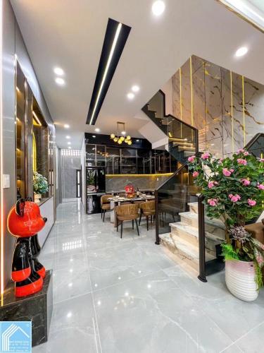 Bán Nhà 1 Trệt 2 Lầu Đường D13 - KDC Hồng Loan Cần Thơ