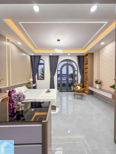 Bán Nhà 1 Trệt 2 Lầu Đường D25 KDC Hồng Loan song song trục chính Trần Hoàng Na, P.Cái Răng