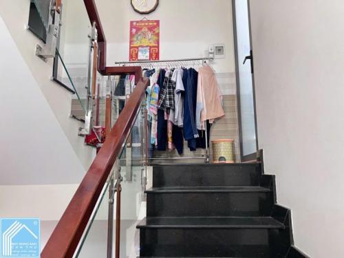 Bán Nhà 1 Trệt 2 Lầu đường Lê Hồng Nhi - Thông Bờ kè Sông Cái Răng