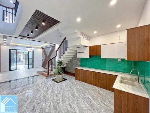 BÁN NHÀ 1 TRỆT 2 LẦU ĐƯỜNG SỐ 4 KDC LONG THỊNH - P. HƯNG PHÚ - TP CẦN THƠ