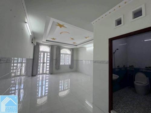 BÁN NHÀ 1 TRỆT 2 LẦU ĐƯỜNG SỐ 6 KDC VĂN HOÁ TÂY ĐÔ CẦN THƠ - THÔNG RA QUỐC LỘ 1A - GIÁ 5.5 TỶ