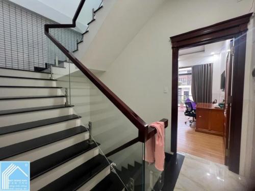 Bán Nhà 1 Trệt 2 Lầu Đường Số 8 Khu Mekongland - Hồng Phát