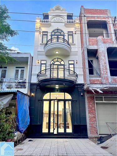 Bán Nhà 1 Trệt 2 Lầu đường Xuân Hồng - Đối diện bệnh viện Nhi, P.Long Tuyền