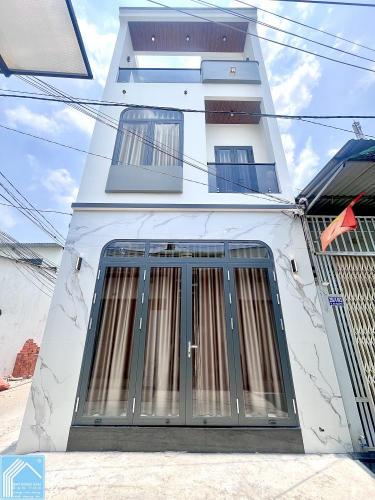 Bán Nhà 1 Trệt 2 Lầu Góc 2 Mặt tiền - cách Hồ Bún Xáng 50m, P.Tân An, TP.Cần Thơ 