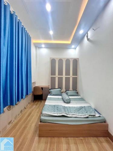 Bán Nhà 1 Trệt 2 Lầu Góc 2 Mặt tiền hẻm 11 đường Nguyễn Văn Linh - Gần Bệnh viện ĐKTW