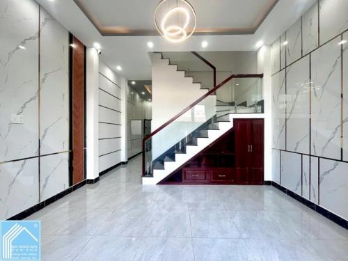 Bán Nhà 1 Trệt 2 Lầu hẻm 38 Mậu Thân - Gần siêu thị Lotte, CĐ Y Tế, ĐH Kỹ Thuật Công Nghệ