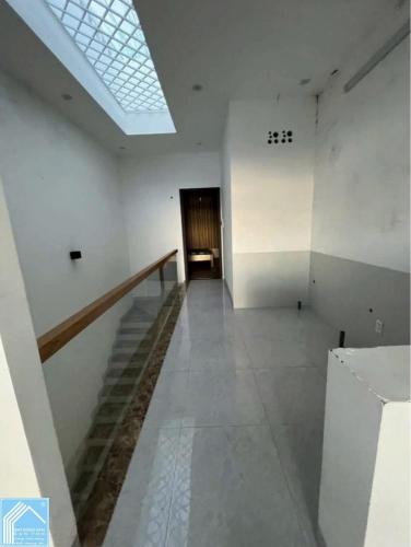  Bán Nhà 1 Trệt 2 Lầu KDC 148 đường 3/2