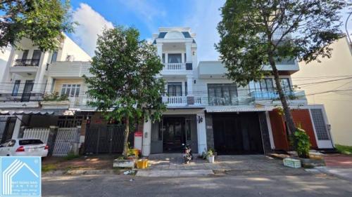 BÁN NHÀ 1 TRỆT 2 LẦU KHU DÂN CƯ NAM LONG-SỔ HỒNG HOÀN CÔNG 75m2 giá 5 TỶ BÁN NHÀ 1 TRỆT 2 LẦU KHU DÂN CƯ NAM LONG-SỔ HỒNG HOÀN CÔNG 75m2 giá 5 TỶ