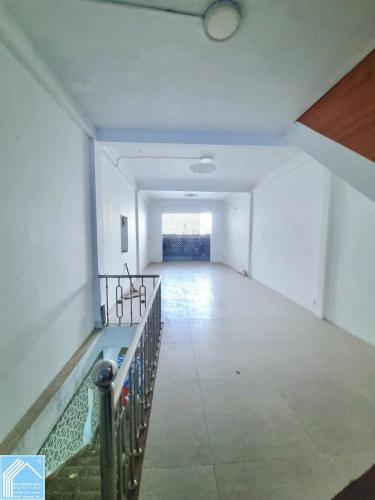 Bán Nhà 1 Trệt 2 Lầu Mặt tiền Nguyễn Văn Cừ - Đoạn gần chợ An Hoà, P.Cái Khế, Cần Thơ