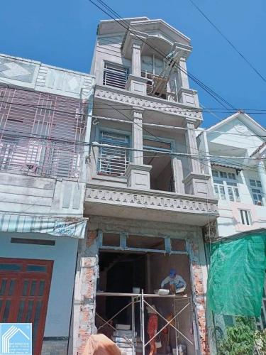 BÁN NHÀ 1 TRỆT 2 LẦU NẰM KDC ĐÔNG ĐÚC BÁN NHÀ 1 TRỆT 2 LẦU NẰM KDC ĐÔNG ĐÚC