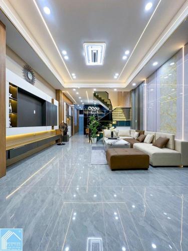 Bán nhà 1 trệt 2 lầu nội thất cao cấp, hiện đại_D7 KDC Hồng Loan