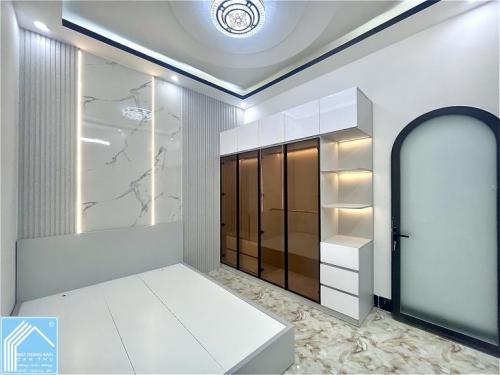 Bán Nhà 1 Trệt 2 Lầu Sân thượng Góc 2 Mặt tiền Bờ kè Cái Sơn - Kế Chợ Nổi, P.An Bình, TPCT