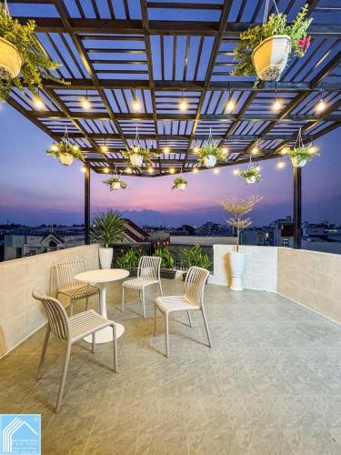 Bán Nhà 1 Trệt 2 Lầu Sân thượng Góc 2 Mặt tiền đường Nguyễn Minh Quang & Hẻm 2 KDC Thới Nhựt 1