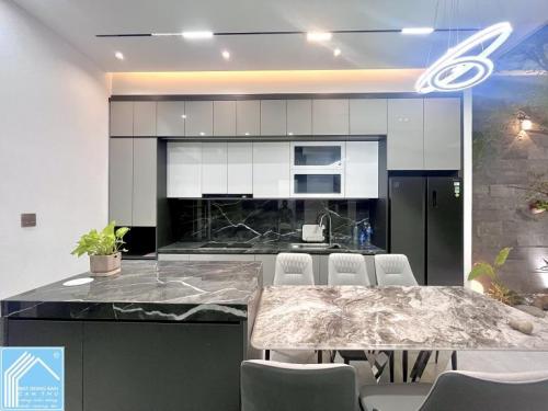  Bán Nhà 1 Trệt 2 Lầu số 32 đường D7 KDC Hồng Loan Cần Thơ