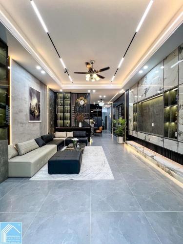 Bán Nhà 1 Trệt 2 Lầu số 37 đường D33 KDC Hồng Loan Cần Thơ
