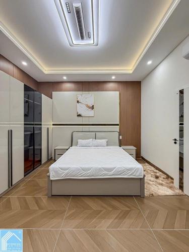 Bán Nhà 1 Trệt 2 Lầu Số 65 đường D1 KDC Hồng Loan Cần Thơ