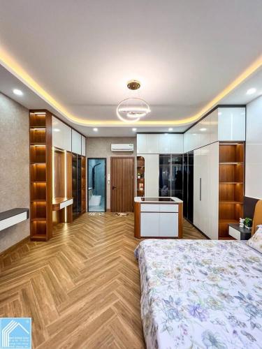 Bán Nhà 1 Trệt 2 Lầu Số 66 đường D4 KDC Hồng Loan Cần Thơ