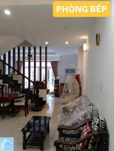 BÁN NHÀ 1 TRỆT 3 LẦU ĐƯỜNG 26 KHU CÔNG TY 8 - P HƯNG PHÚ - CẦN THƠ.